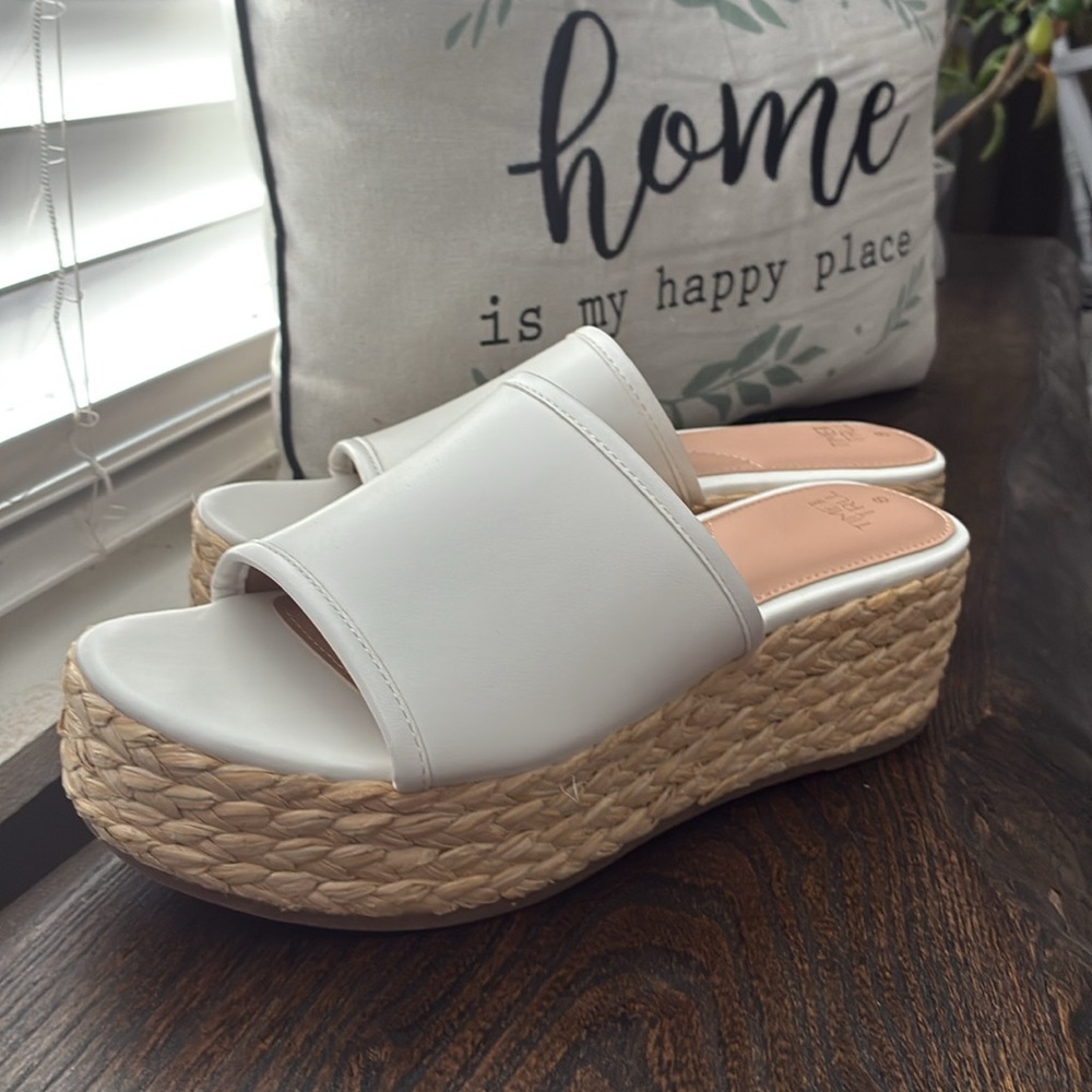 Cute and comfy white slip-on platform sandals